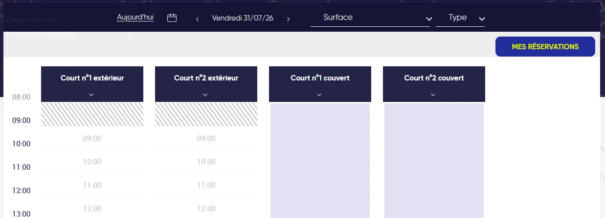 Tableau de réservation des courts, extérieurs et couverts